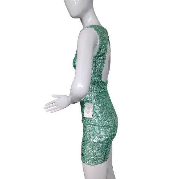 B. Darlin NWT Mini Sequins Mini Dress Size 1/2 Mint Green Open Back Sleeveless - Picture 4 of 13